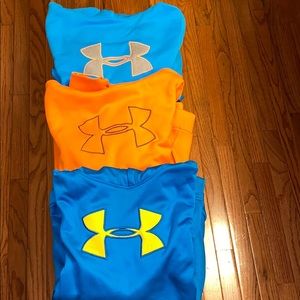 Lot of 3 Under Armour sweatshirts